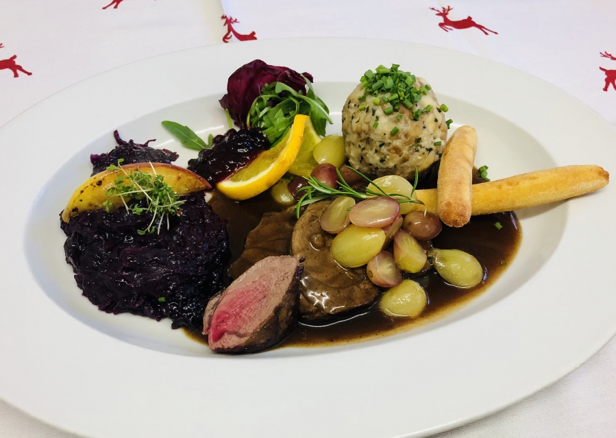 Essen im Reitsamerhof